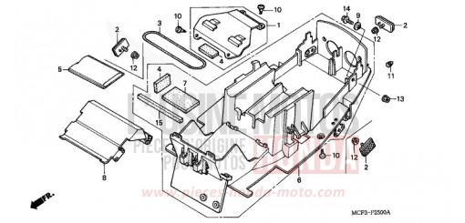 PARAFANGO POSTERIORE (VTR1000SPY/1) VTR1000SPY di 2000